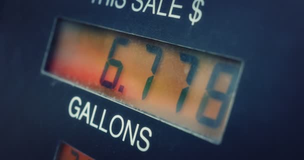 4 k Gas Pump pris Gallons 4266 — Stockvideo