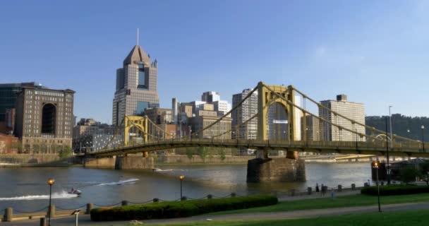 4 k Pittsburgh Skyline från norra sidan 4311 — Stockvideo