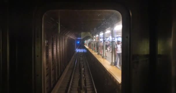 Tren de metro 4K POV por delante — Vídeo de stock