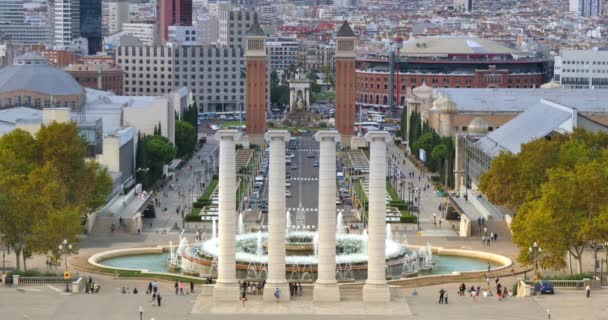 Font Màgica atop Montjuïc  in Barcelona. — Stockvideo
