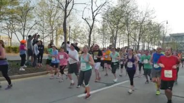 2015 Dick's Sporting Goods Pittsburgh Maratonu