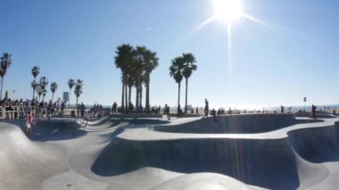 Venice Beach Skate Park atış kurulması