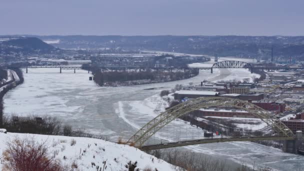 Inverno Pittsburgh Establishing Shot — Vídeo de Stock
