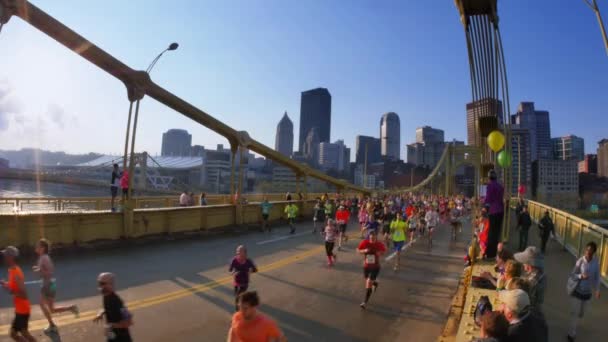 2015 Dickův sportovní majetek pittsburský maraton — Stock video