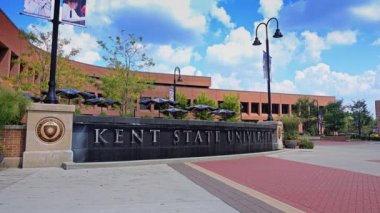 Kent, Ohio - Yaklaşık Eylül, 2015 - Kent State Üniversitesi kampüsünün kuruluş fotoğrafı.