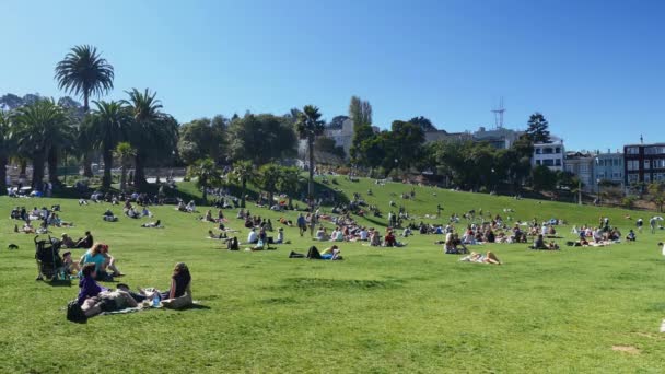 Día del Parque de la Misión Dolores Estableciendo Shot — Vídeos de Stock