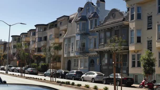 Edificios Típicos de Apartamento en San Francisco Estableciendo Disparo — Vídeos de Stock