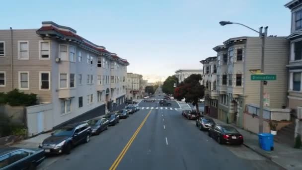 San Francisco Driving POV Downhill — Stock Video
