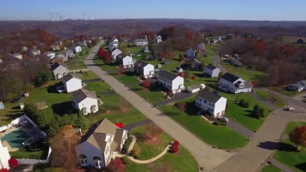 Luchtfoto typische West-Pennsylvania wijk — Stockvideo