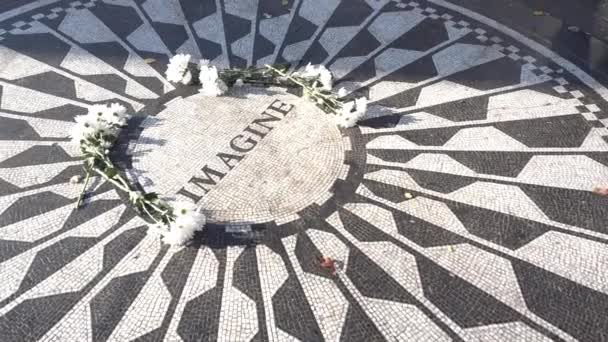 Strawberry Fields emlékmű létrehozó lövés — Stock videók