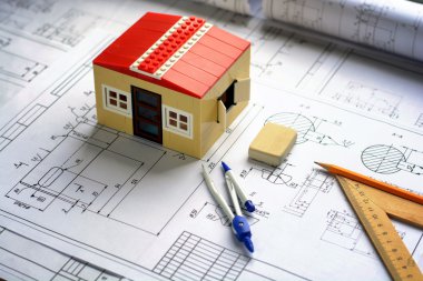 Oyuncak ev tablo ile çizimler ve iş amaçlı aksesuarları (kurucu)