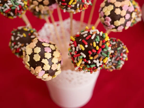 Cakepops sprinkles ile yakın çekim — Stok fotoğraf