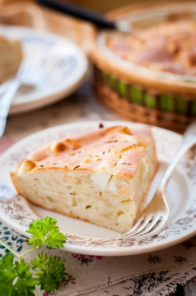 A Piece of Easy Cabbage, Egg and Cumin Pie — Stock Photo, Image