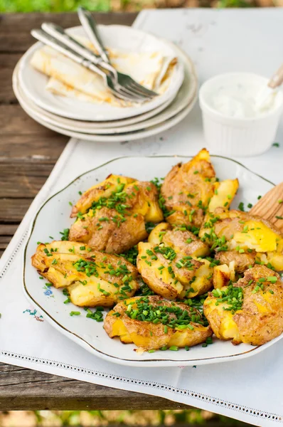 Australian Crash Hot Potatoes with Sour Cream — Stock Photo, Image