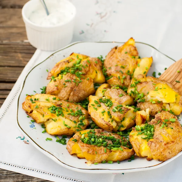 Australian Crash Hot Potatoes with Sour Cream — Stock Photo, Image