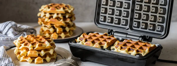 Waffles Being Baked Waffle Maker Banner — Stock Photo, Image