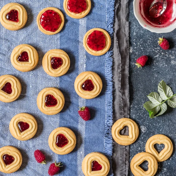 Shortbread Butter Cookies Raspberry Jam Filling Center Square — Stock Photo, Image