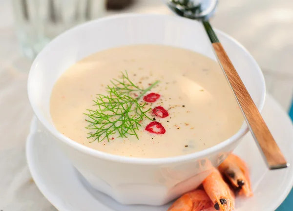Cheese Shrimp Cream Soup in a White Bowl — Stock Photo, Image