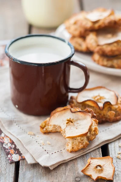 Apple Oat Cookies with a Mug of Milk — Stock Photo, Image