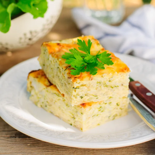 Rodaja de arroz con calabacín y queso — Foto de Stock