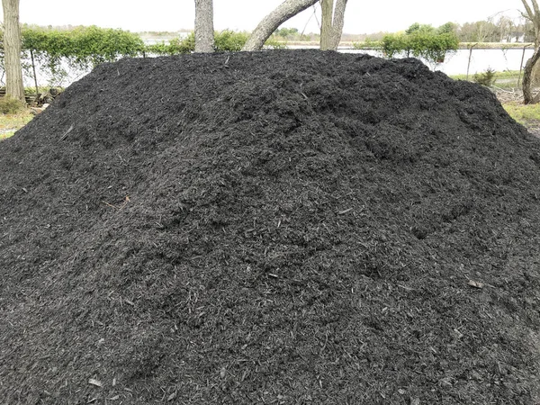 black mulch in home garden backyard