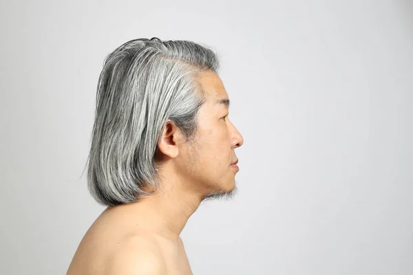 Senior Aziatische Man Portret Met Geen Geretoucheerde Huid Witte Achtergrond — Stockfoto