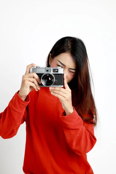 Mujer Asiática Pie Sobre Fondo Blanco —  Fotos de Stock