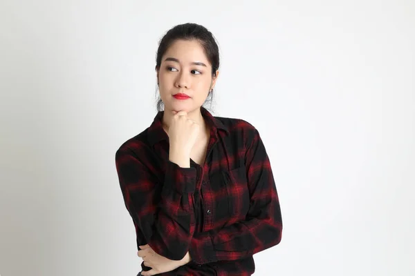 Joven Mujer Asiática Con Ropa Casual Fondo Blanco — Foto de Stock