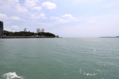 Chonburi, Tayland - 3 Nisan 2021 Bali Hai Rıhtımı. Turistin Koh Lan 'a seyahat edeceği yer, Pattaya şehri, Chonburi, Tayland.