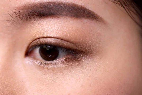 Makyajlı Asyalı Kadın Gözleri — Stok fotoğraf