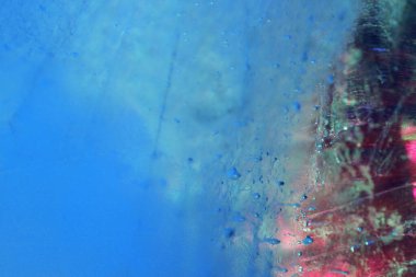 Renkli jel ışık fotoğrafında buzun makro resmi.