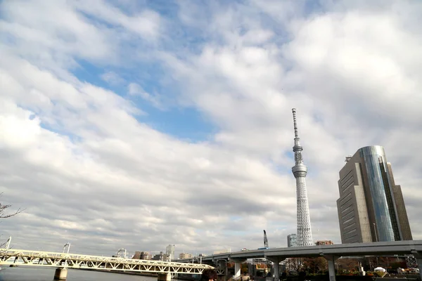 Tokyo Japan December 2016 Tokyo Skytree Och Asahi Bryggeriets Huvudkontor — Stockfoto