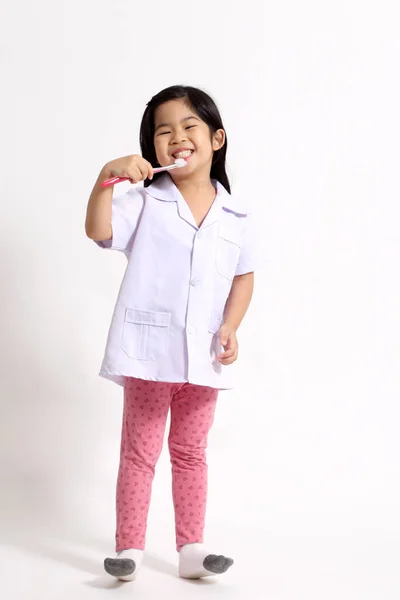 Jovem Menina Asiática Com Escova Dentes — Fotografia de Stock