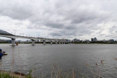 Han Nehri Güney Kore 'deki en ünlü nehirdir..