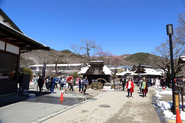 Oshino Hakkai Japán 2019 Április Turisták Ellátogatnak Oshino Hakkai Fuji — Stock Fotó