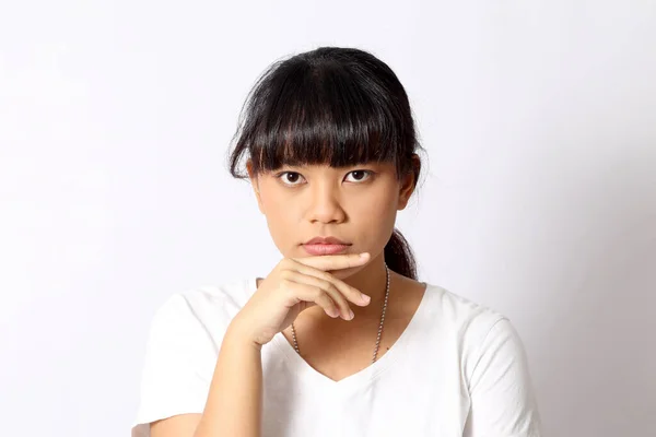 Retrato Mujer Asiática Sobre Fondo Blanco —  Fotos de Stock