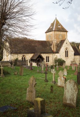 Puttenham St John Baptist Kilisesi İngiltere'de