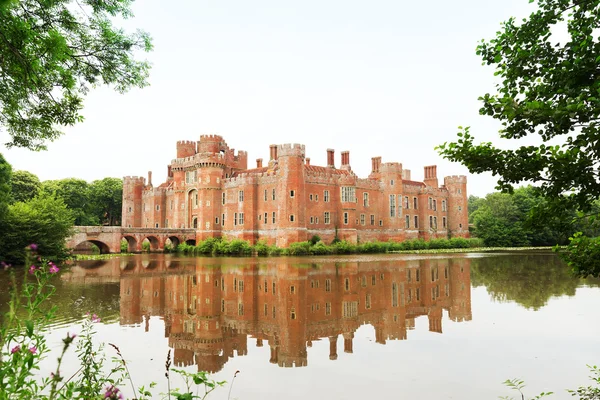 Brick Herstmonceux castle in England East Sussex 15th century — Stock Photo, Image