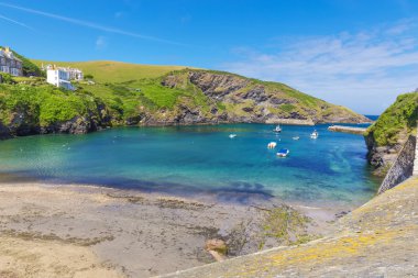 Seçme Port Issac Atlantik Okyanusu kıyısında, Cornwall, İngiltere, birim
