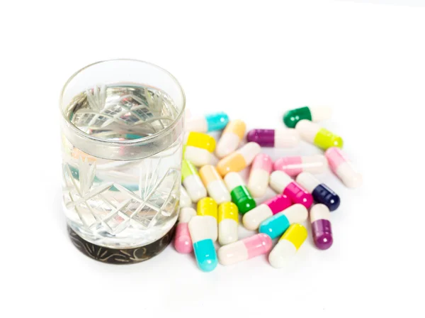 Medicamentos y alcohol — Foto de Stock