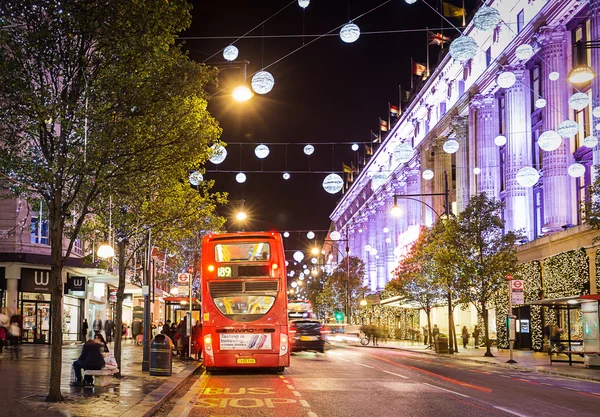 12 November 2014 Selfridges shop on Oxford Street,  London, UK, decorated for Christmas and 2015 New Year — Stock Photo, Image