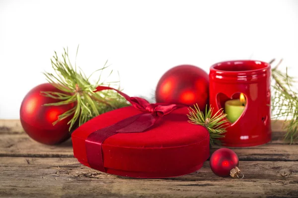 Rood hart gift van Kerstmis — Stockfoto