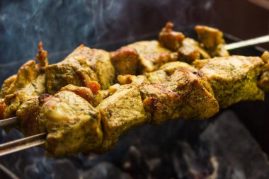 Taze domuz bbk et açık havada yemek