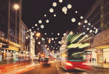 Oxford Street Noel ve 2015 yılbaşı Londra - 13 Kasım 2014 için dekore edilmiş