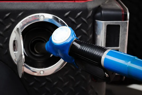 Buying petrol on gas station close up — Stock Photo, Image