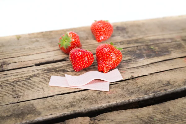 Gomma da masticare alla fragola — Foto Stock