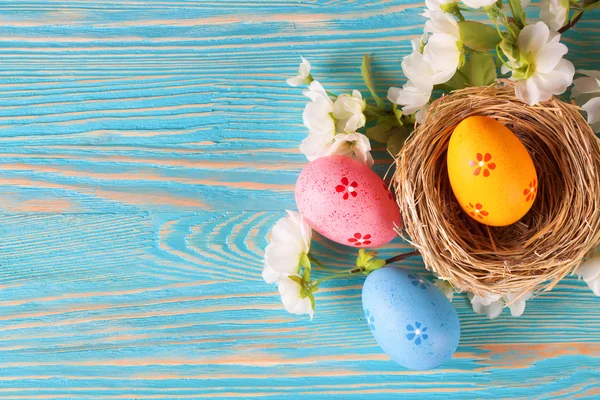 Easter egg in a nest — Stock Photo, Image