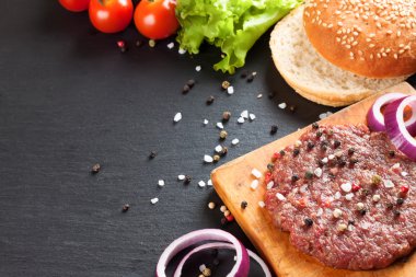 Burger için malzemeler
