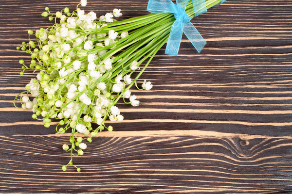 Лилии вампиров
