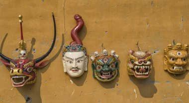 Ünlü Bhutan karakter maskeleri 